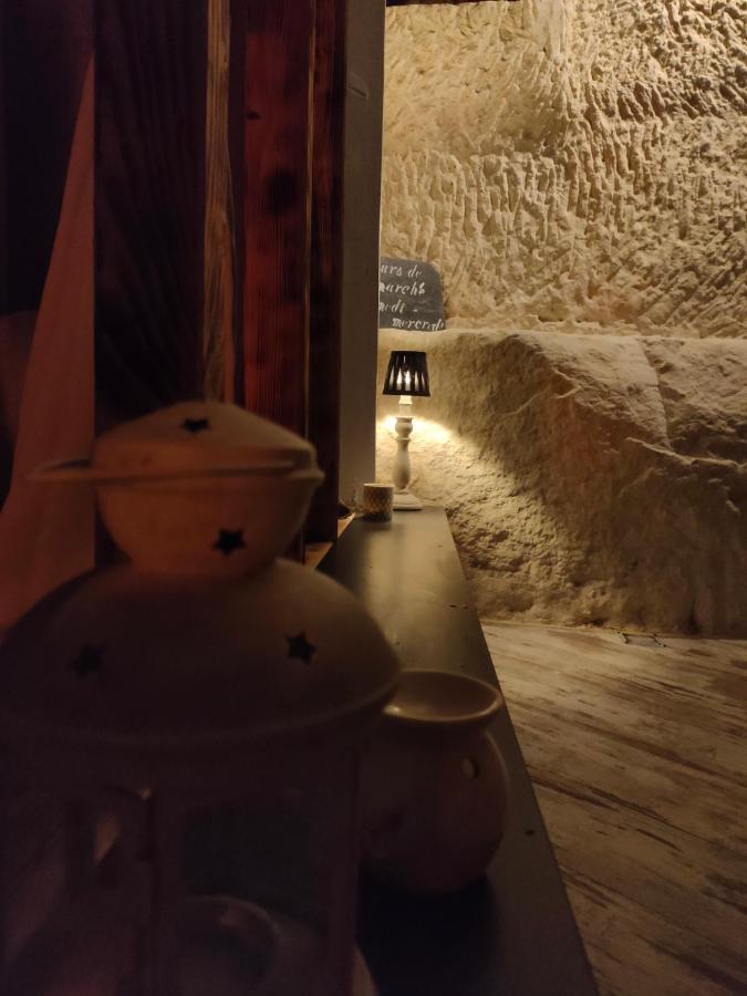 Les Troglos De Beaulieu Loches Eksteriør bilde