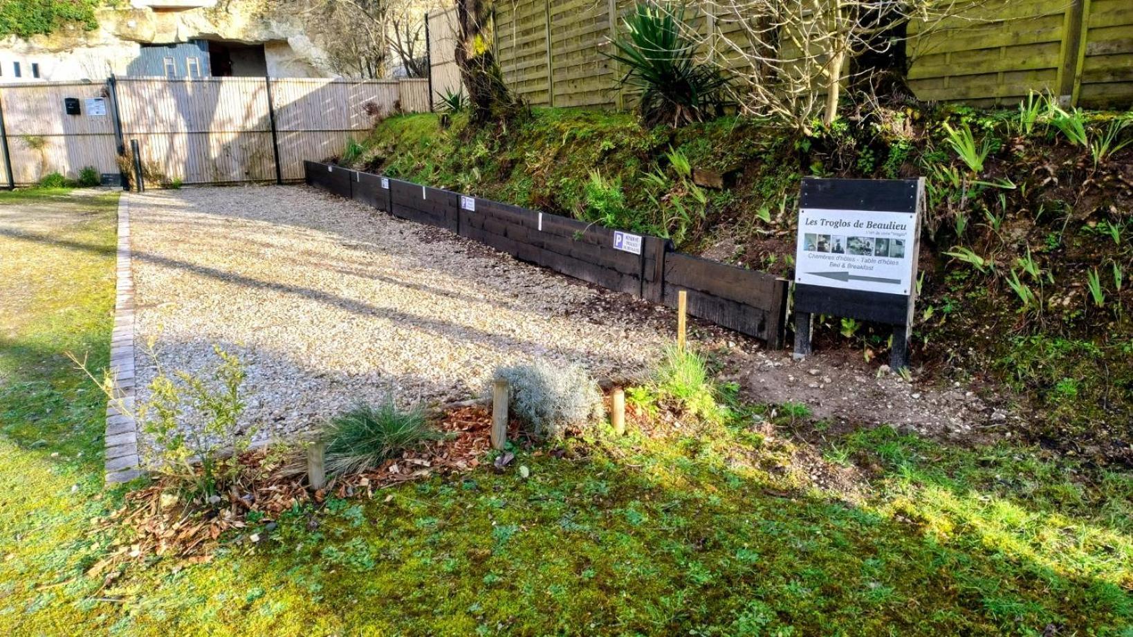 Les Troglos De Beaulieu Loches Eksteriør bilde